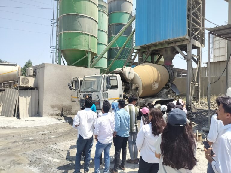Industrial Visits of Civil Engineering from MMIT